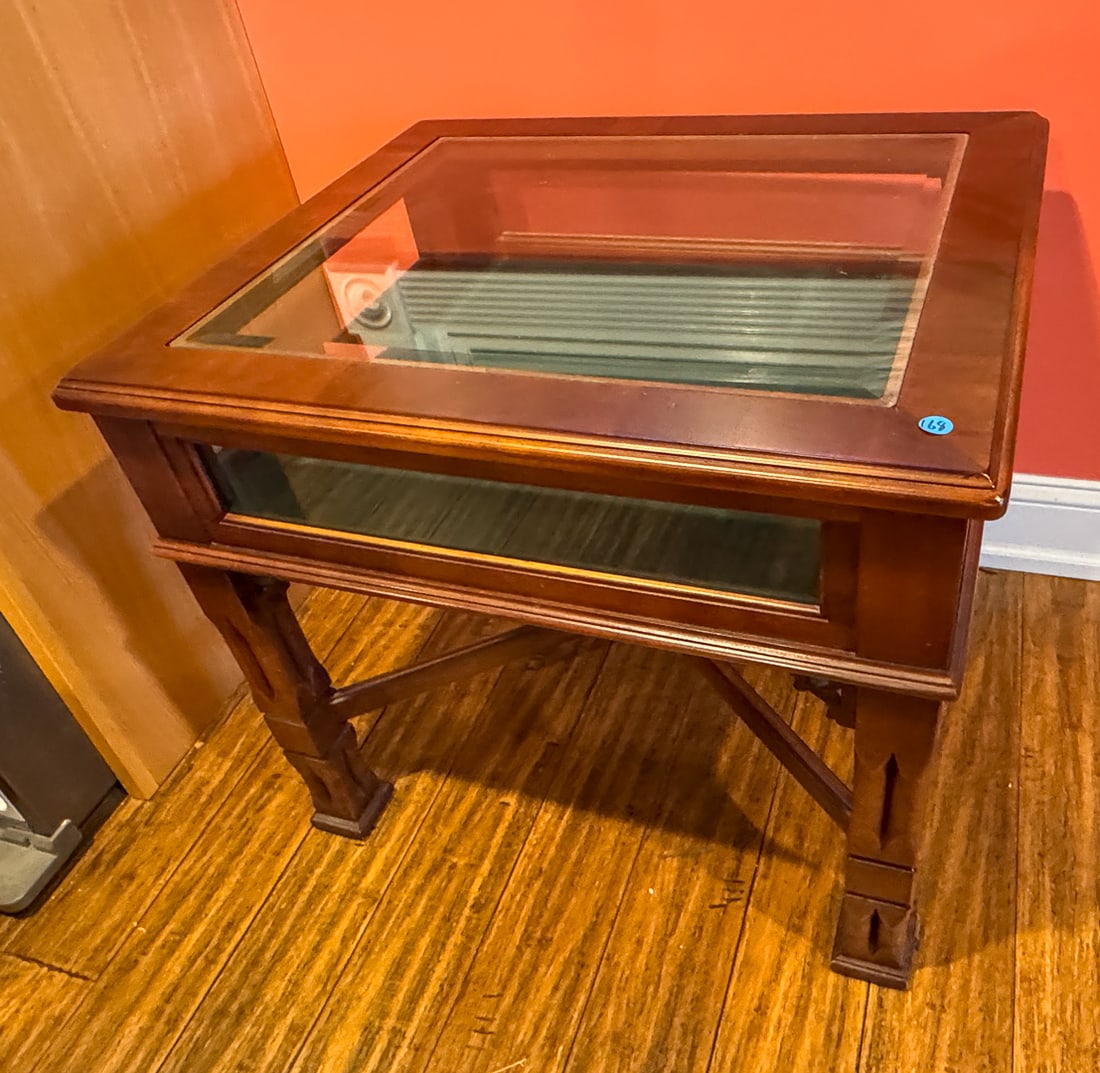 MAHOGANY DISPLAY CABINET, 28" X 24" X 25" (1 of 5)