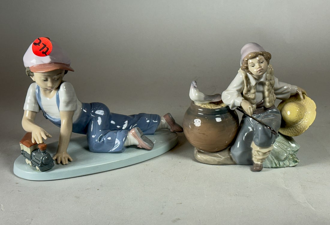 2 LLADROS, 5.5" X 3" X 5" AND 6" X 3.5" X 6" (1 of 5)