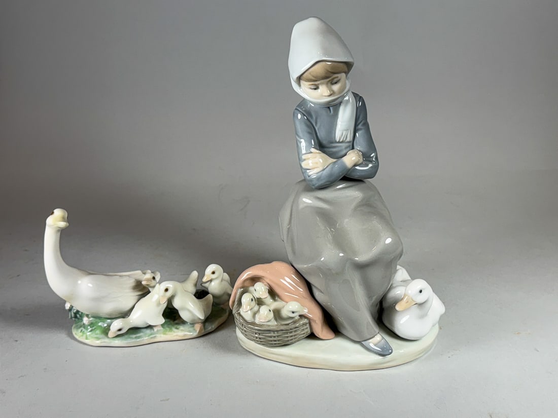 2 LLADROS, 8" AND 4": 2 LLADROS, 8" AND 4"