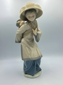 LLADRO JAPANESE WOMAN, 11"