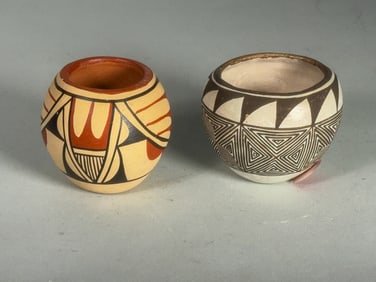 2 ACOMA POTTERY VASES, 2.5" X 3" AND 2.5" X 2.5"