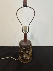 GORDON AND JANE MARTZ POTTERY LAY? FOR MARSHALL STUDIOS, 22" TALL