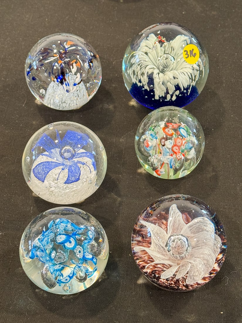 6 GLASS PAPERWEIGHTS, 4" AND SMALLER (1 of 3)