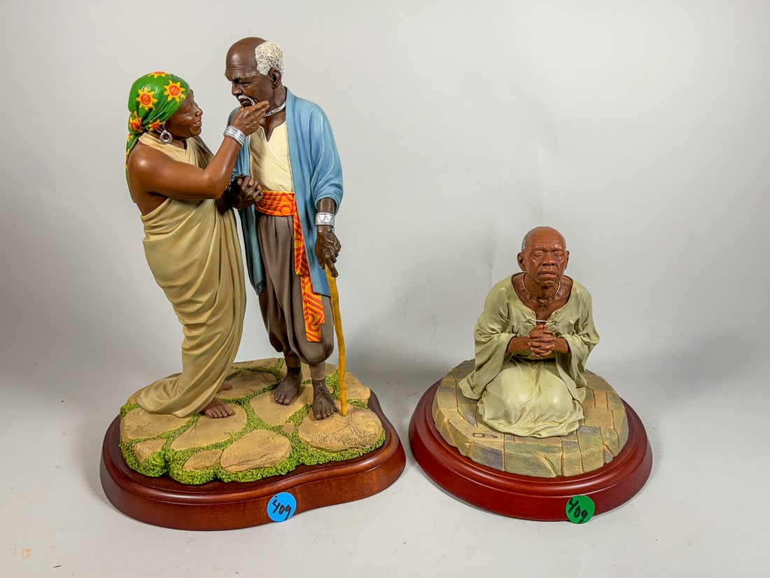 2 THOMAS BLACKSHEAR EBONY VISIONS FIGURES (1 of 5)