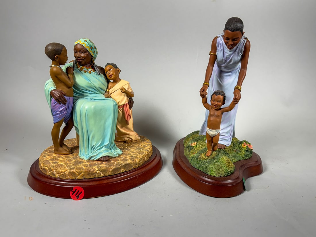 2 THOMAS BLACKSHEAR EBONY VISIONS FIGURES (1 of 5)