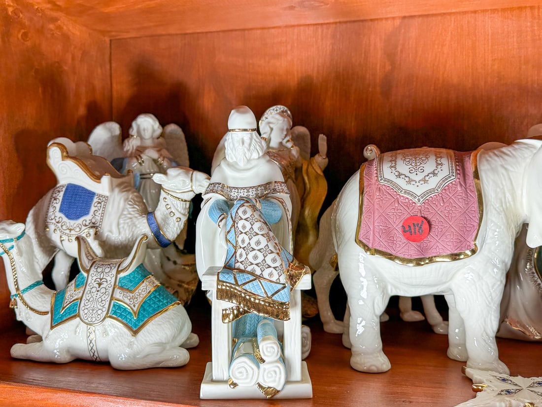 23 PIECE LENOX NATIVITY SET - 6