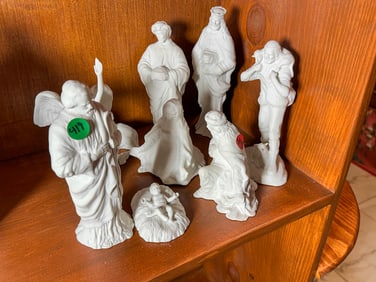 BOEHM NATIVITY SET