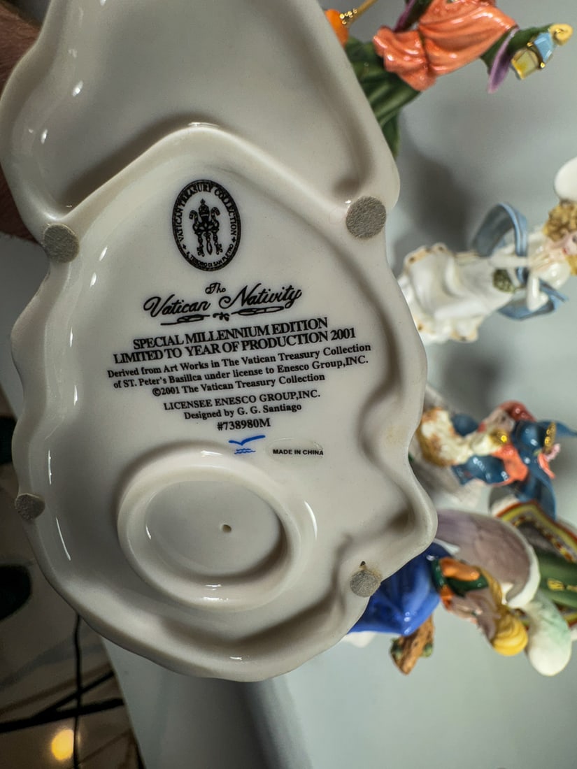 VATICAN COLLECTION NATIVITY - 4