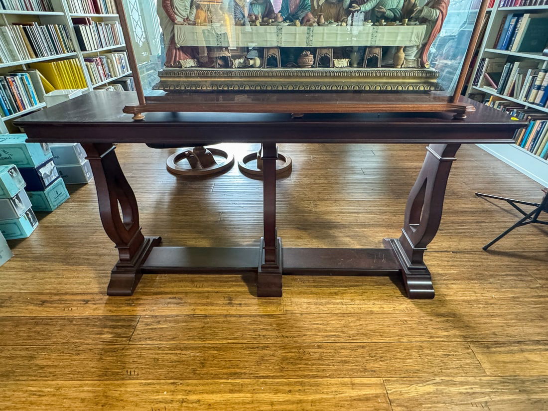 LIBRARY TABLE (1 of 4)