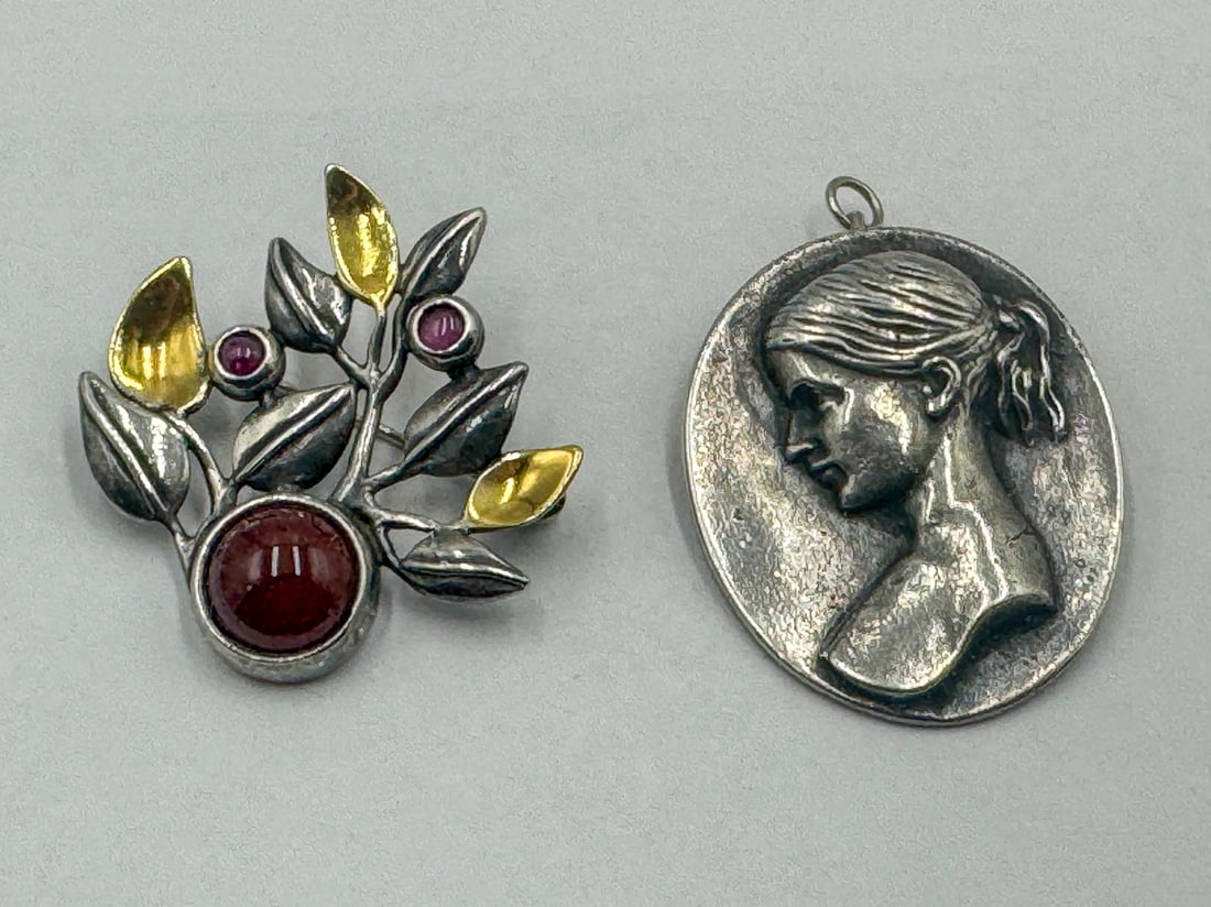 2 SIGNED STERLING SILVER PINS, 26.12 GRAMS (1 of 5)