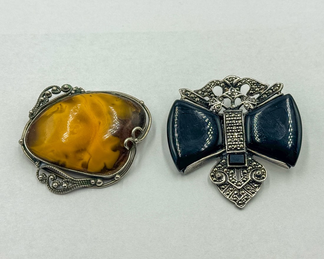 2 STERLING SILVER PINS, 1 1920S ART DECO, 1 AMBER (1 of 7)