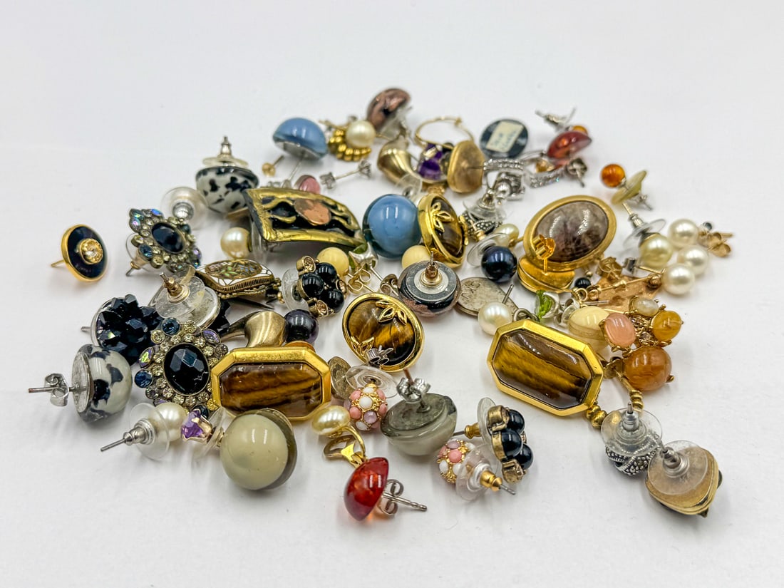 LOT OF DESIGNER AND GOLD FILLED MISC. EARRINGS (1 of 2)