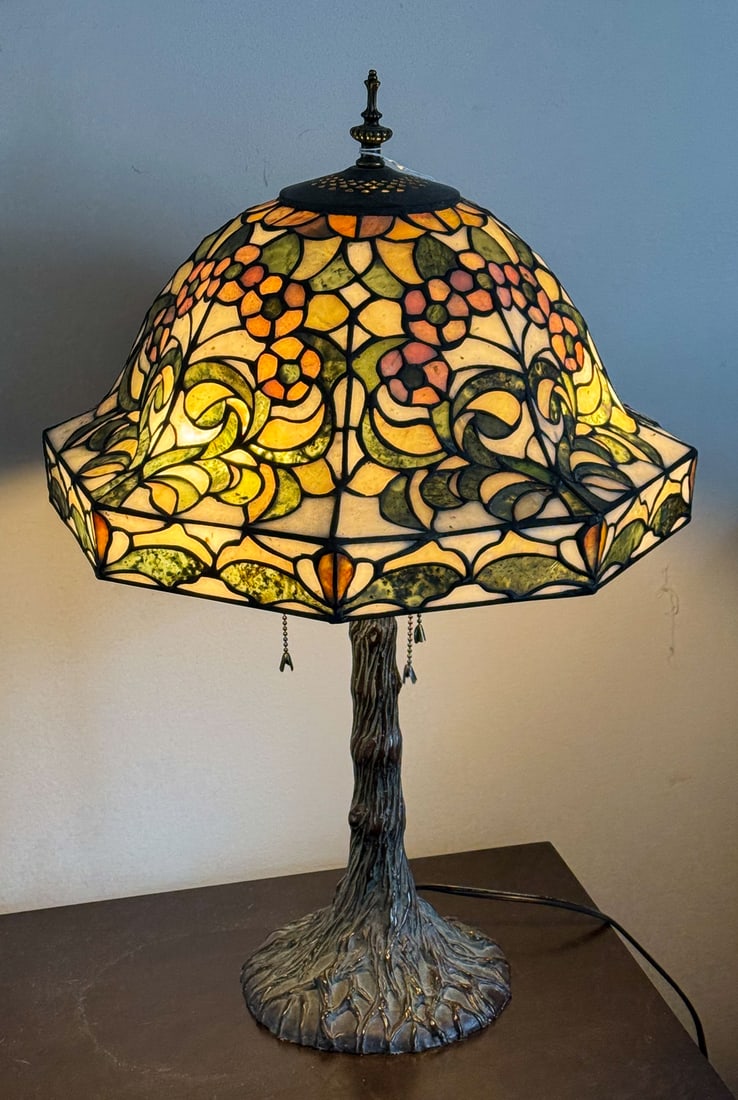 TIFFANY STYLE LAMP, 24" X 16" (1 of 7)