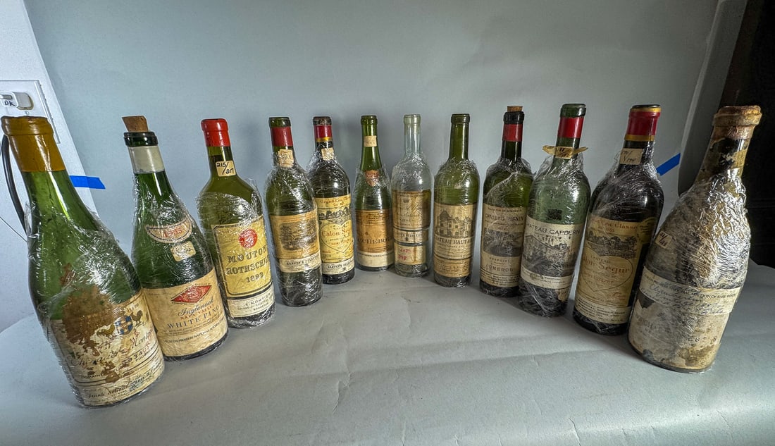12 ANTIQUE FINE WINE BOTTLE W/ LABELS (1 of 7)