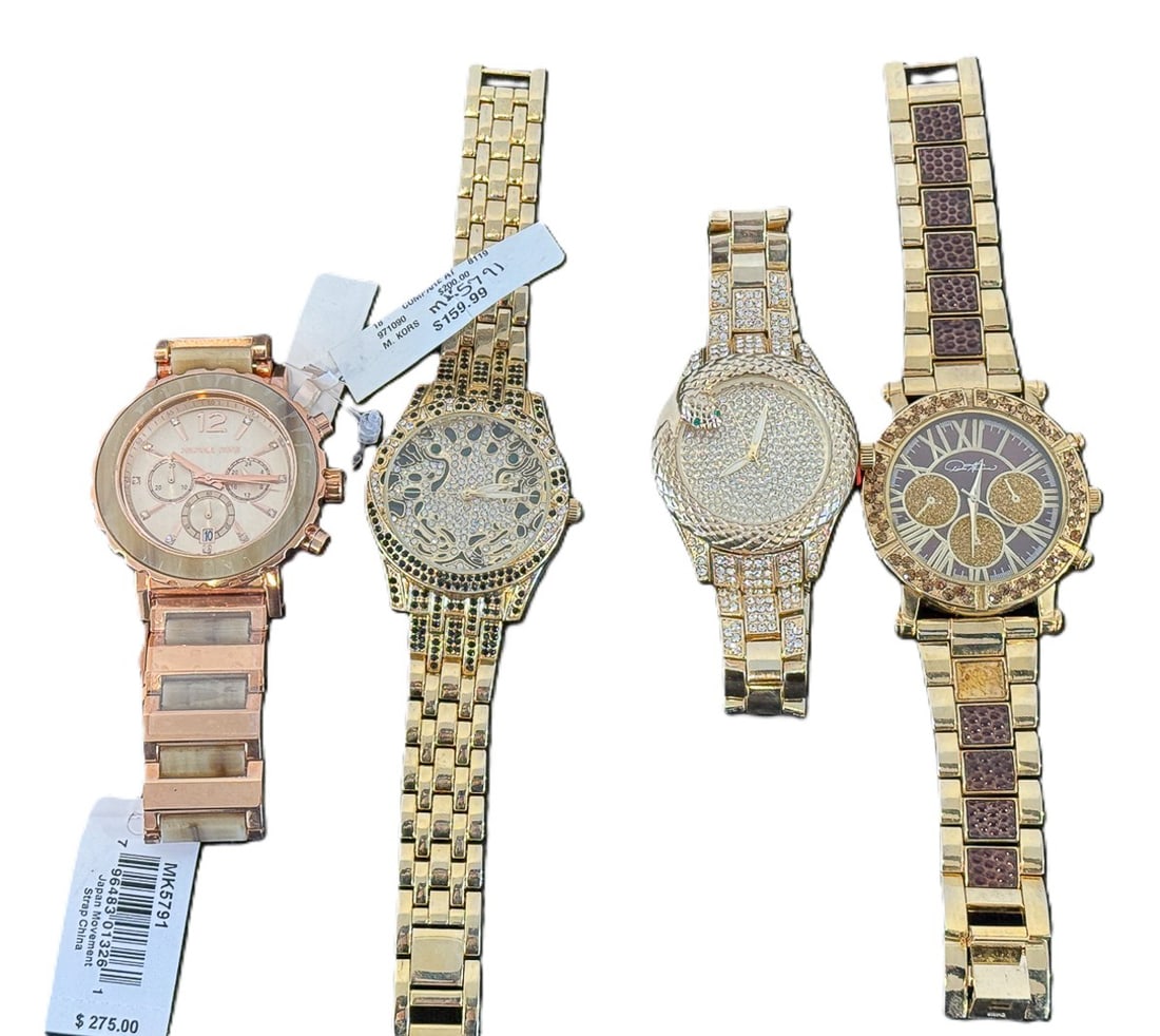 VINTAGE AND DESIGNER WATCH LOT (1 of 5)