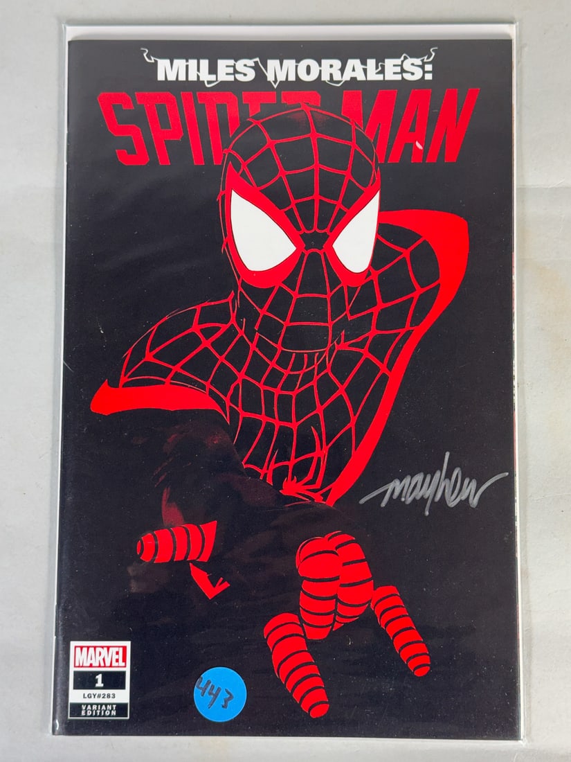 SIGNED COMIC BOOK MILES MORALES SPIDERMAN #1 (MARVEL) (1 of 3)