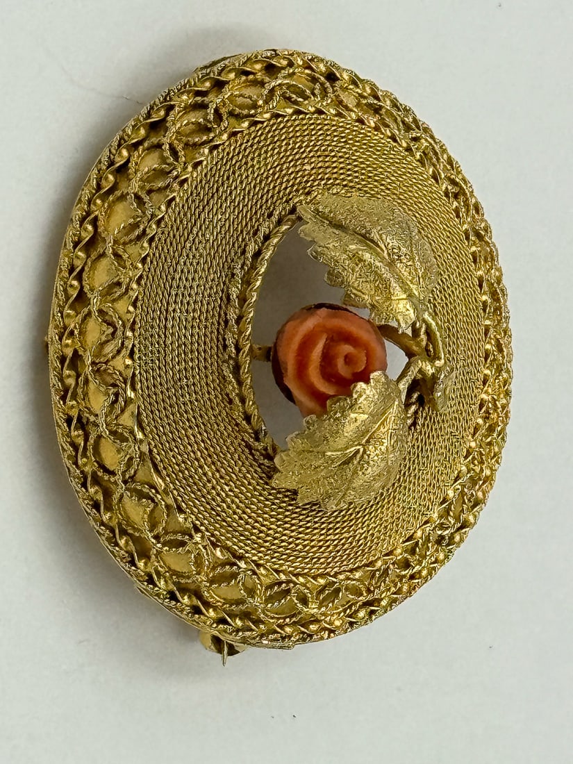 14K GOLD GEORGIAN PIN W/ CORAL FLOWER, 6.34 GRAMS 1.5" X 1": 14K GOLD GEORGIAN PIN W/ CORAL FLOWER, 6.34 GRAMS 1.5" X 1"