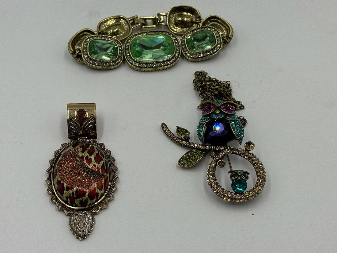 4 HEIDE DAUS PIECES, NECKLACE, PENDANT, BRACELET: 4 HEIDE DAUS PIECES, NECKLACE, PENDANT, BRACELET