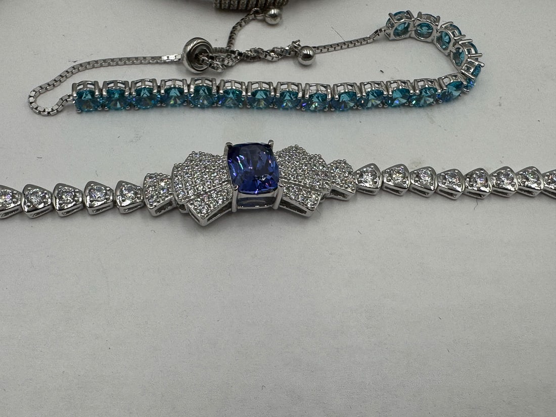 5 STERLING SILVER NECKLACES - 2
