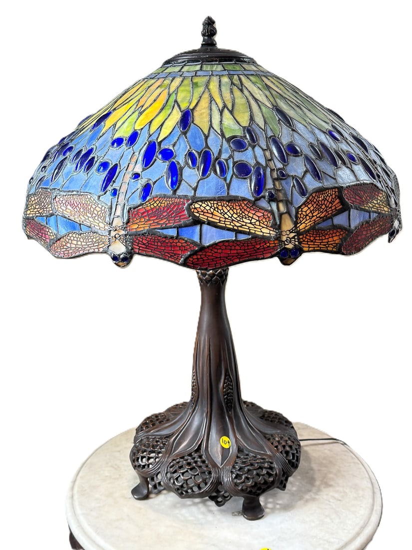 TIFFANY STYLE DRAGONFLY TABLE LAMP, 23" X 31" (1 of 6)