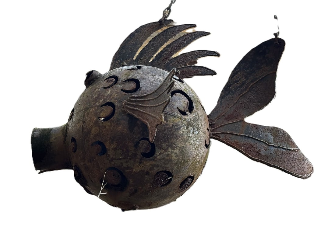 A RICHARD PEPITONE BLOWFISH SCULPTURE, 31" X 26" X 31": A RICHARD PEPITONE BLOWFISH SCULPTURE, 31" X 26" X 31"