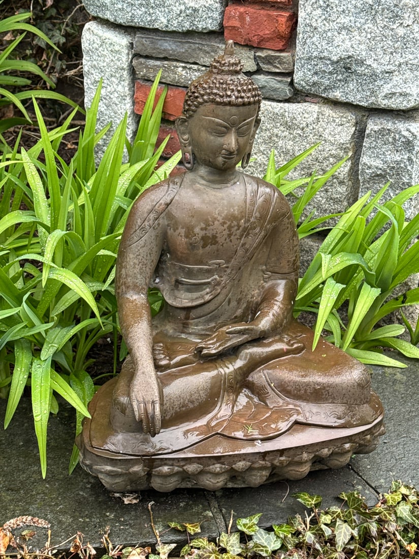 SEATED BRONZE BUDDHA, 24" X 16" X 32" (1 of 2)
