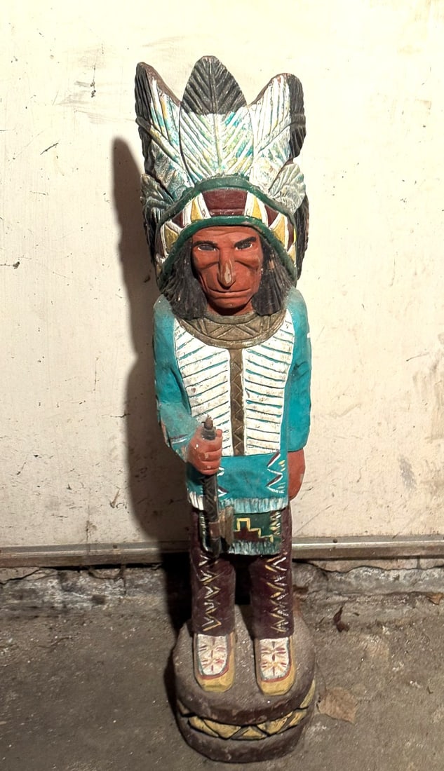 20TH C. CIGAR STORE INDIAN, 40" TALL (1 of 5)