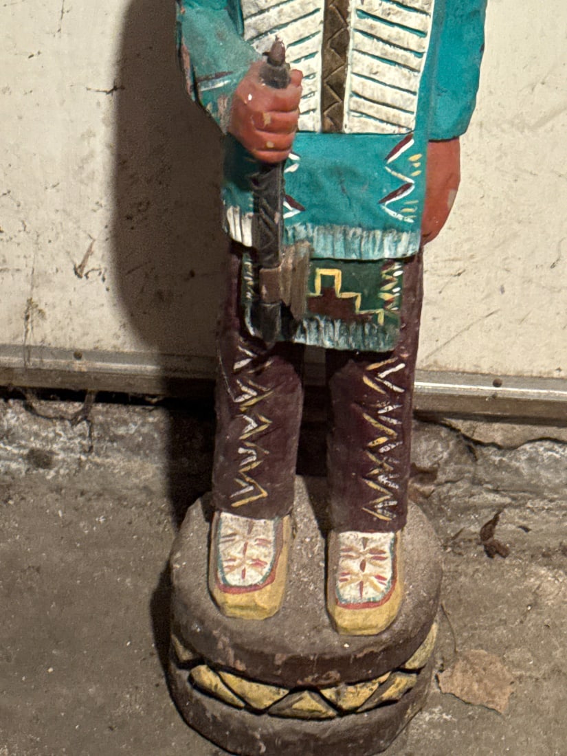 20TH C. CIGAR STORE INDIAN, 40" TALL - 3