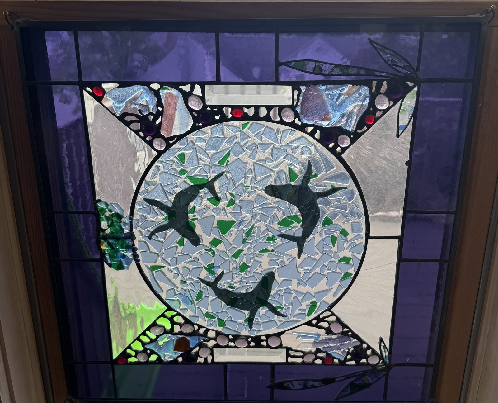 STAINED GLASS WINDOW WITH DOLPHINS 16" X 16": STAINED GLASS WINDOW WITH DOLPHINS 16" X 16"