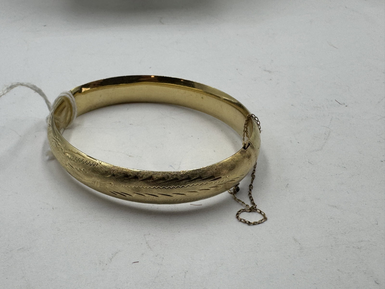 14K GOLD HAND CHASED BANGLE 13.5 GRAM BRACELET - 3