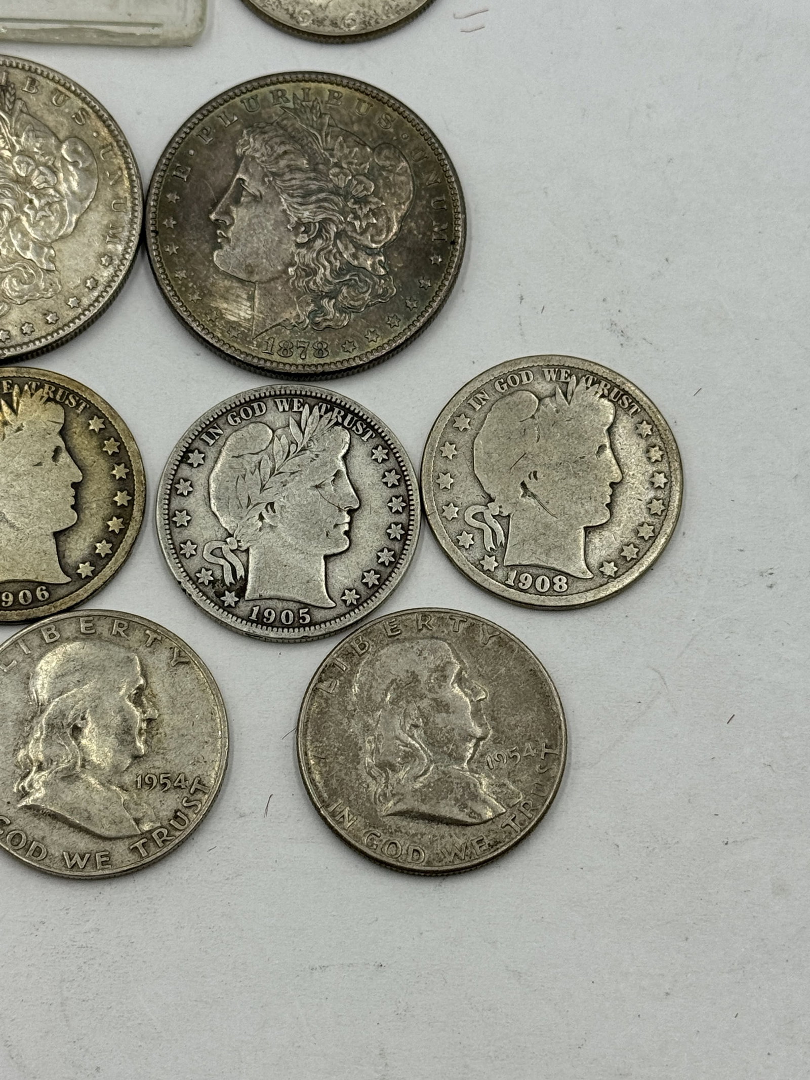 2 MORGAN DOLLARS AND 9 SILVER HALF DOLLARS 5.25 TROY OUNCES - 4