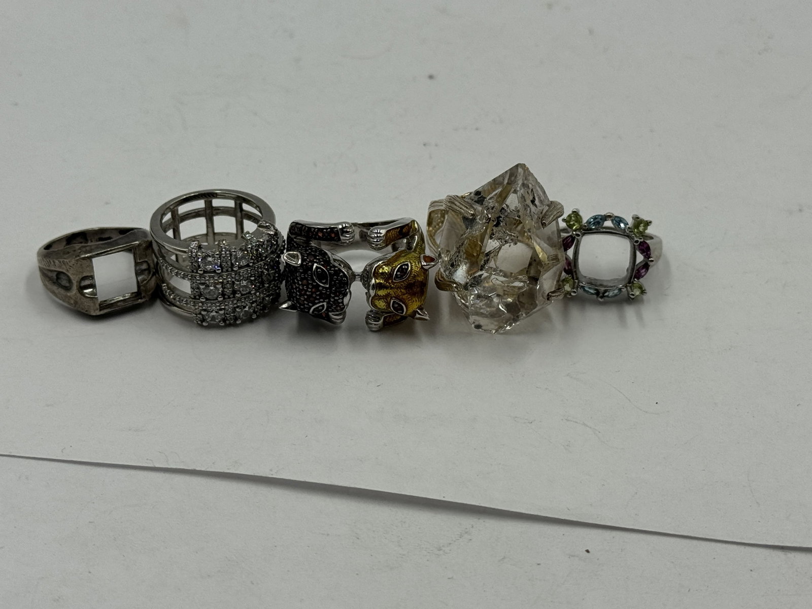 5 STERLING SILVER GEMSTONE RINGS: 5 STERLING SILVER GEMSTONE RINGS