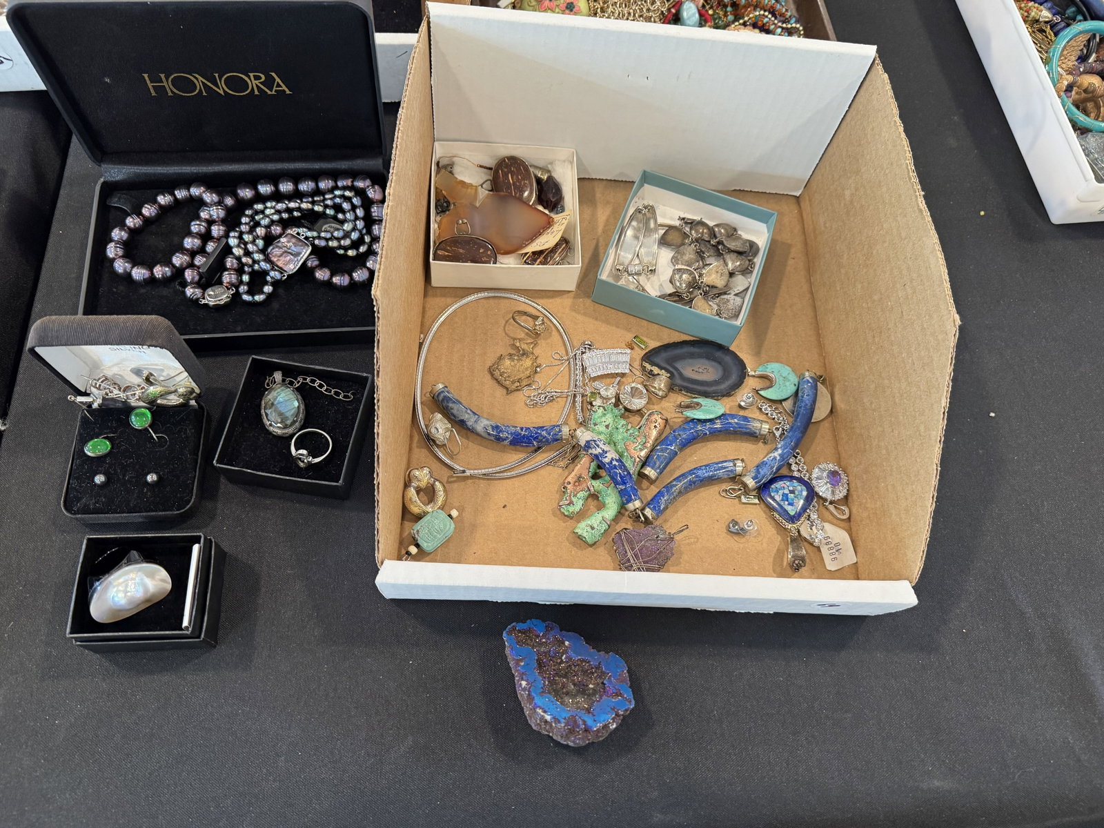 LOT OF MOSTLY SILVER JEWELRY (1 of 6)