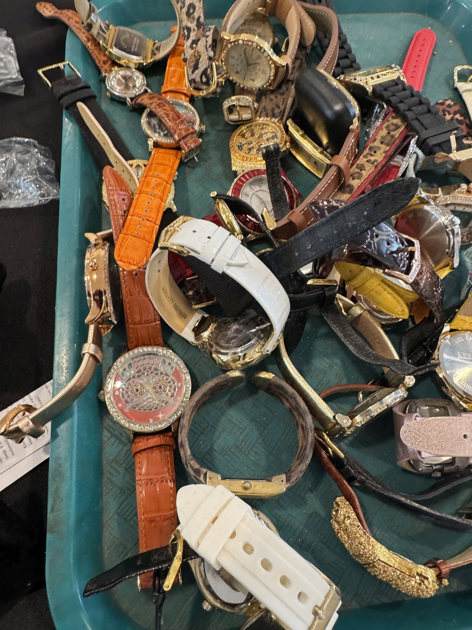 LARGE LOT FLASHY WRISTWATCHES - 10