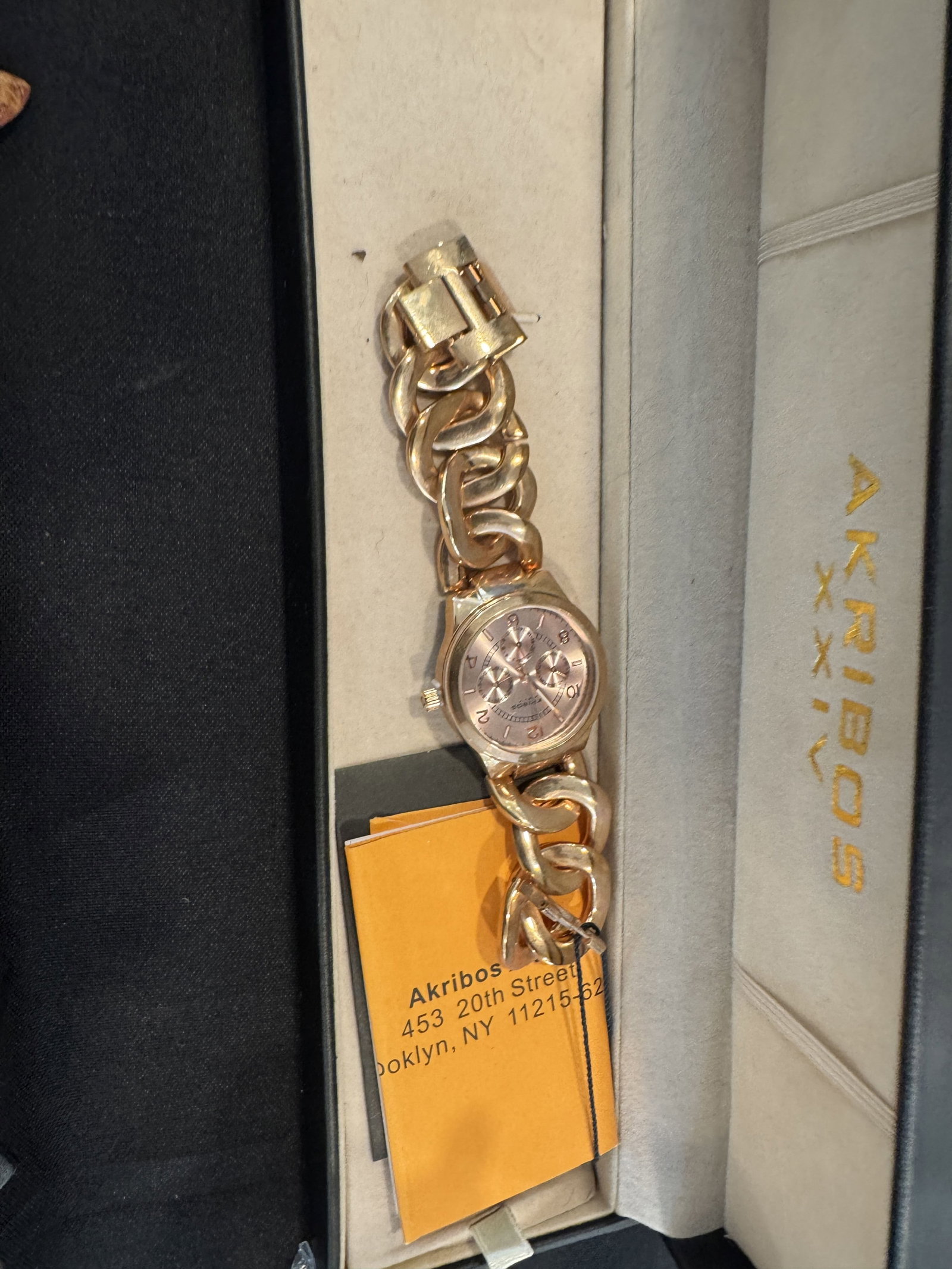 LARGE LOT FLASHY WRISTWATCHES - 4