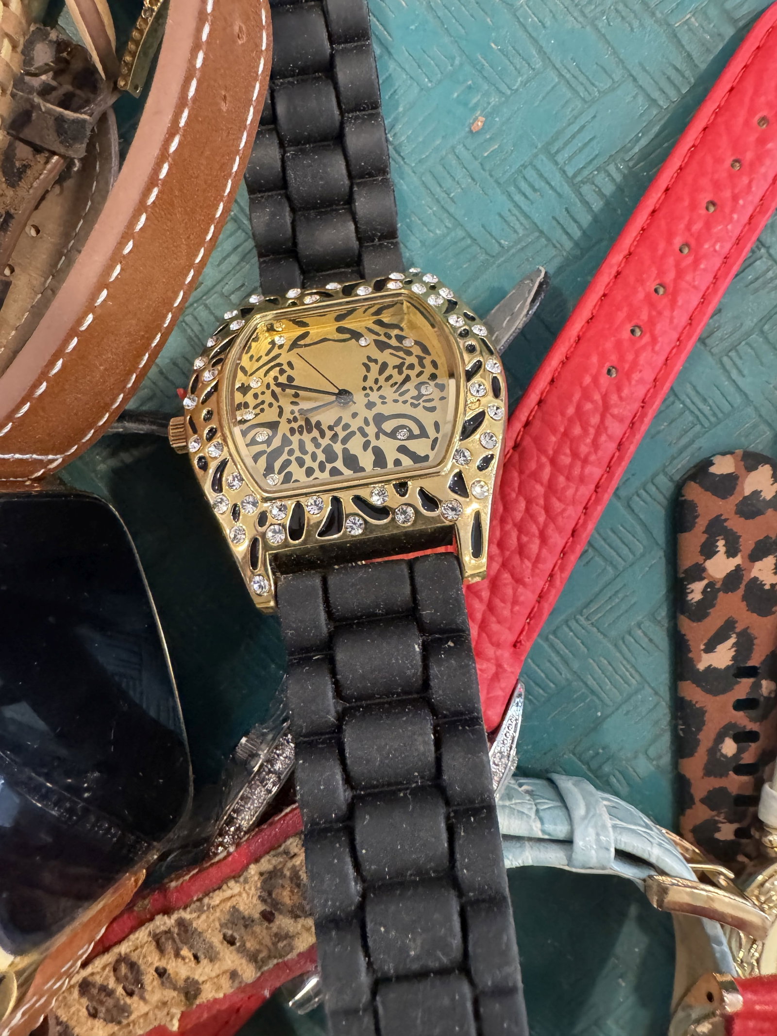LARGE LOT FLASHY WRISTWATCHES - 7
