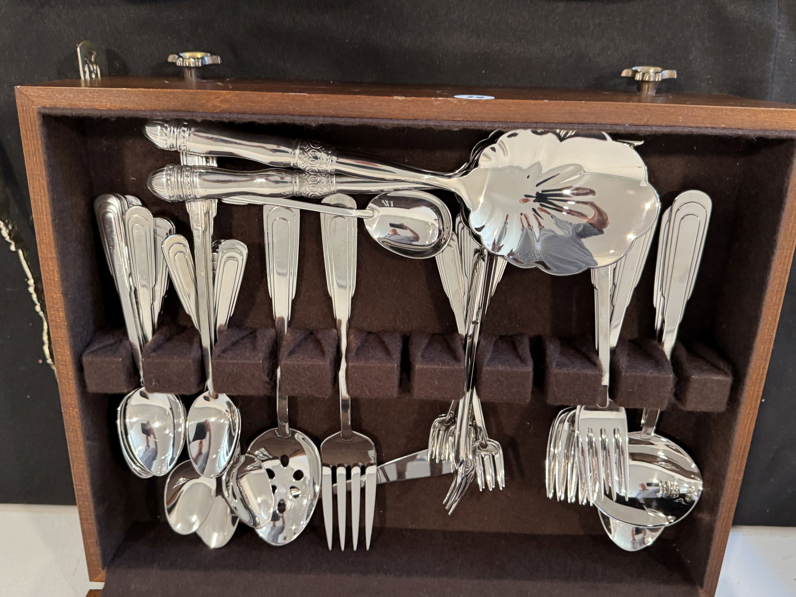 2 SETS STAINLESS STEEL MCM FLATWARE - 4
