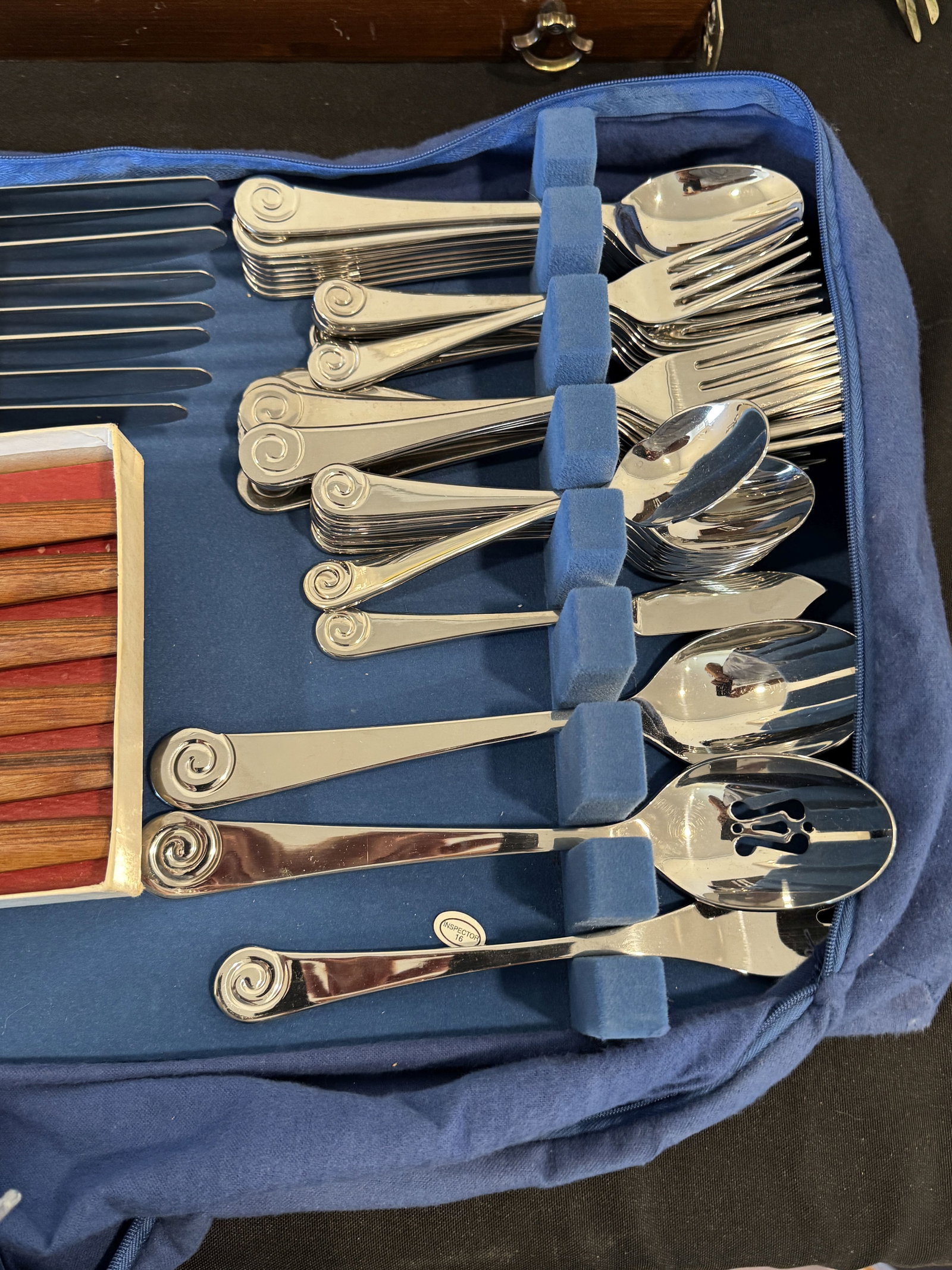 2 SETS STAINLESS STEEL MCM FLATWARE - 6