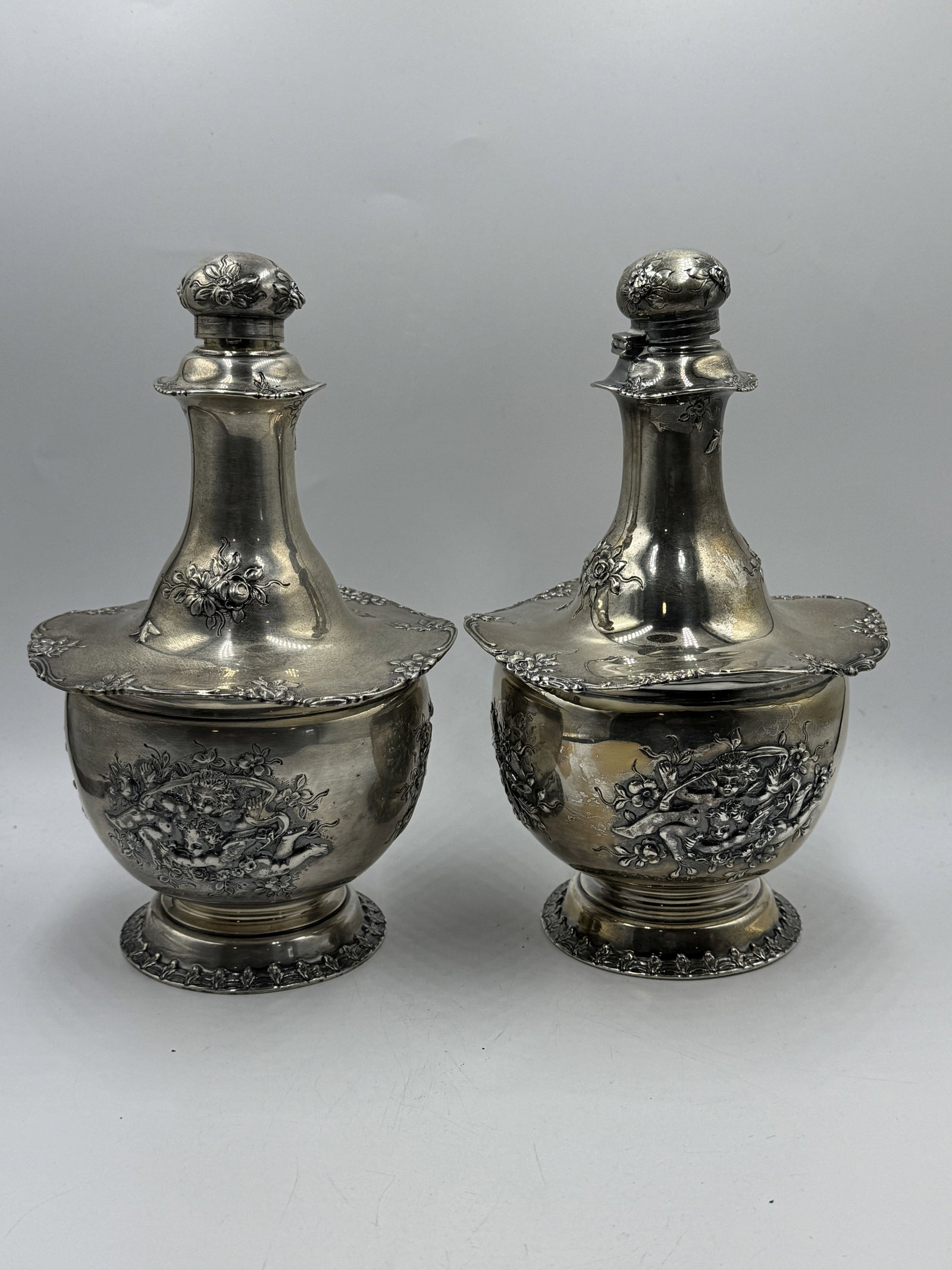 PAIR OF TIFFANY AND CO LARGE STERLING SILVER COLOGNES 26.9 OZT, 5" X 8.5": PAIR OF TIFFANY AND CO LARGE STERLING SILVER COLOGNES 26.9 OZT, 5" X 8.5"