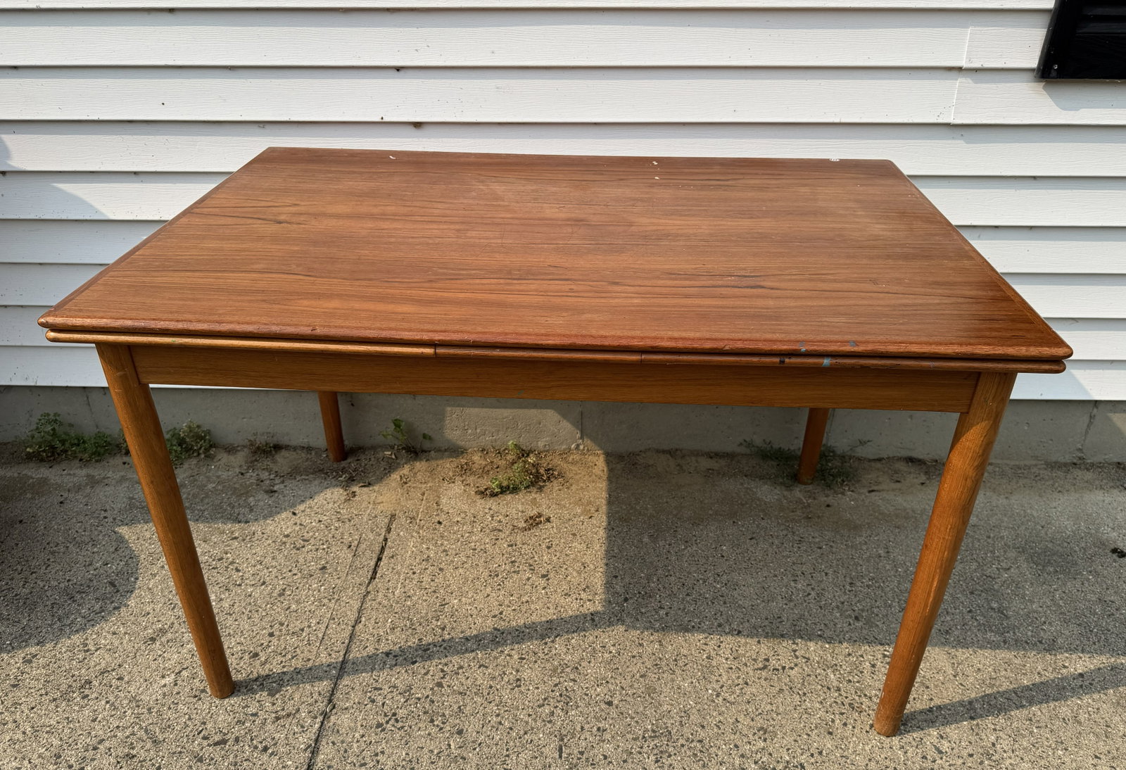 VINTAGE MCM DAINISH MODERN DINING TABLE: VINTAGE MCM DAINISH MODERN DINING TABLE