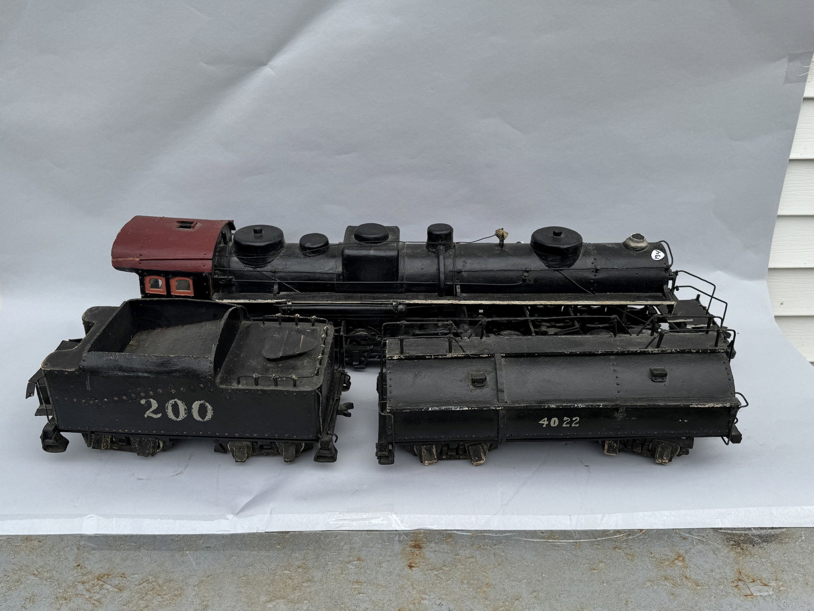 FOLK ART PAPER MARCHE 1940S TRAIN LARGE (1 of 11)