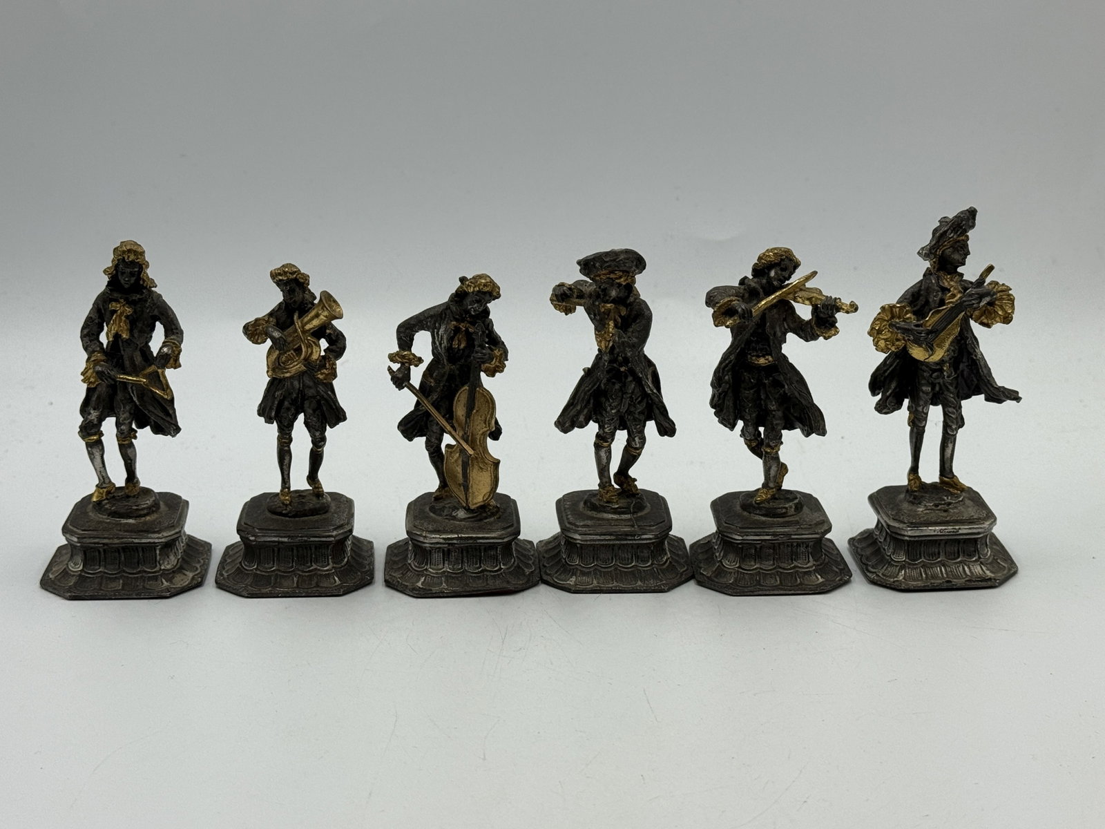G. GIUSEPPE VAYARI STYLE SIGNED FIGURINES, 4" X 1.5" X 1.5" (1 of 9)