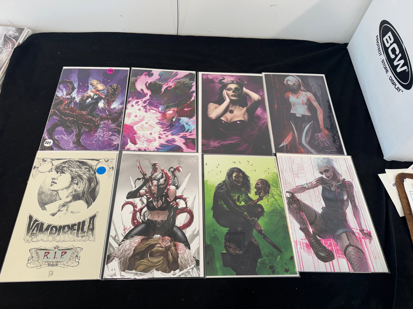 8 VIRGIN COVER COMICS FEATURING WOMEN: 8 VIRGIN COVER COMICS FEATURING WOMEN