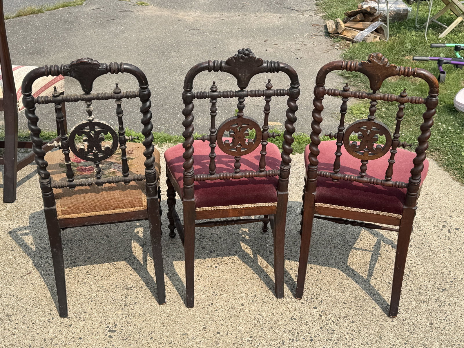 3 VICTORIAN WALNUT SIDE CHAIRS - 10