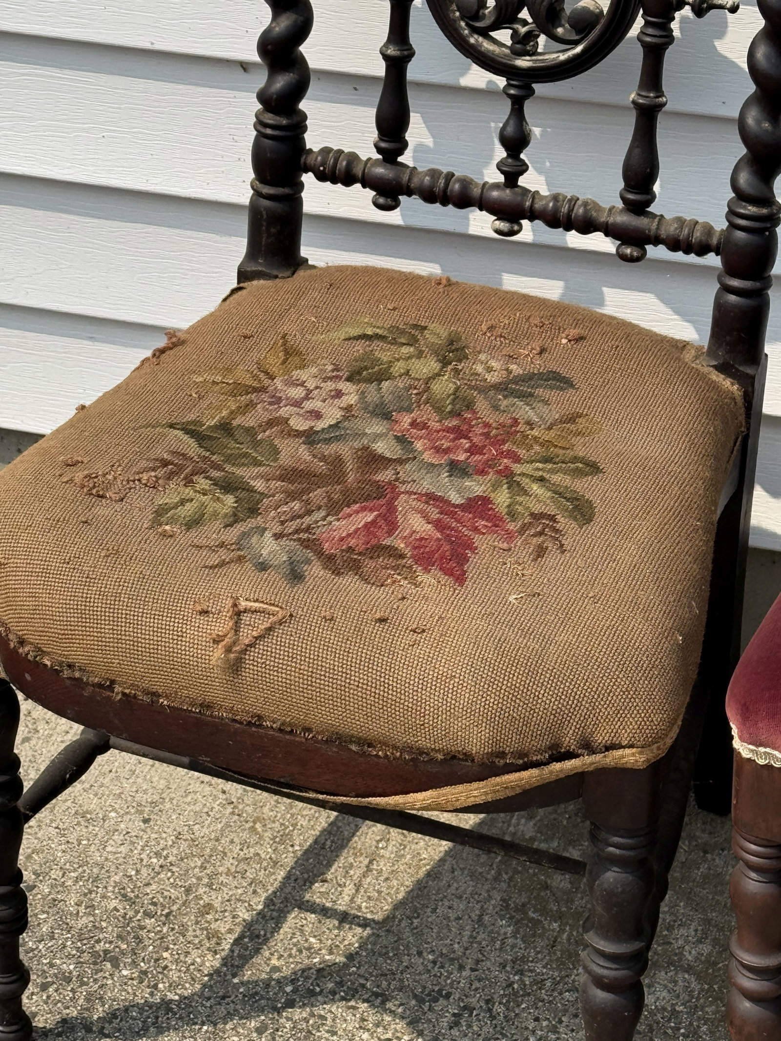 3 VICTORIAN WALNUT SIDE CHAIRS - 5