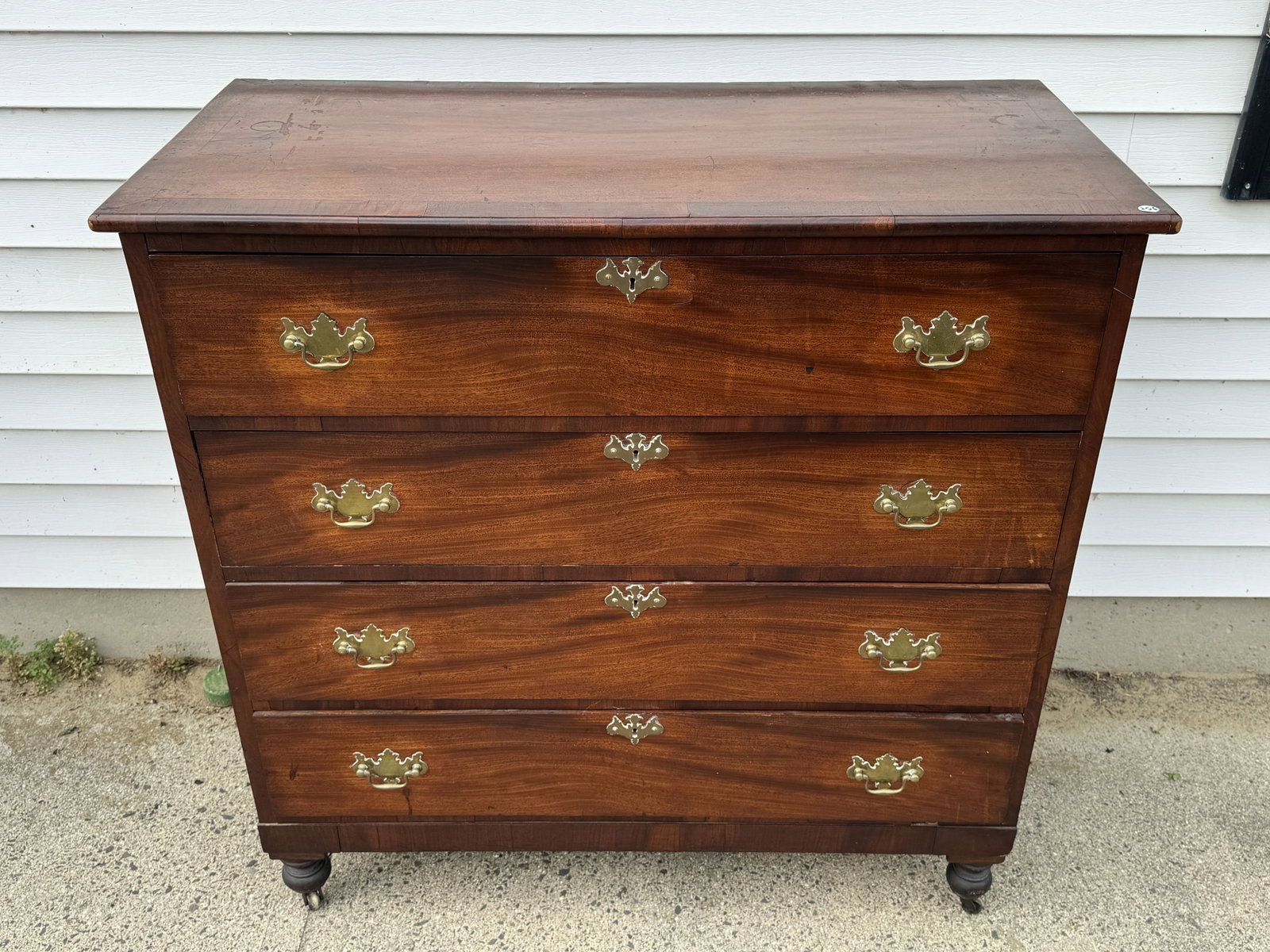 A VICTORIAN ANTIQUE CHEST 41" X 20" X41" - 3