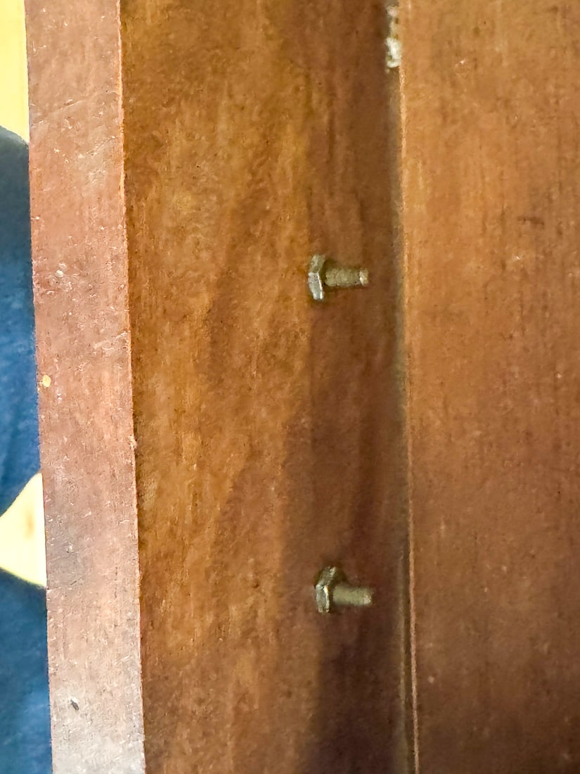 EARLY AMERICAN CHIPPENDALE BRACKET BASED CHEST - 4