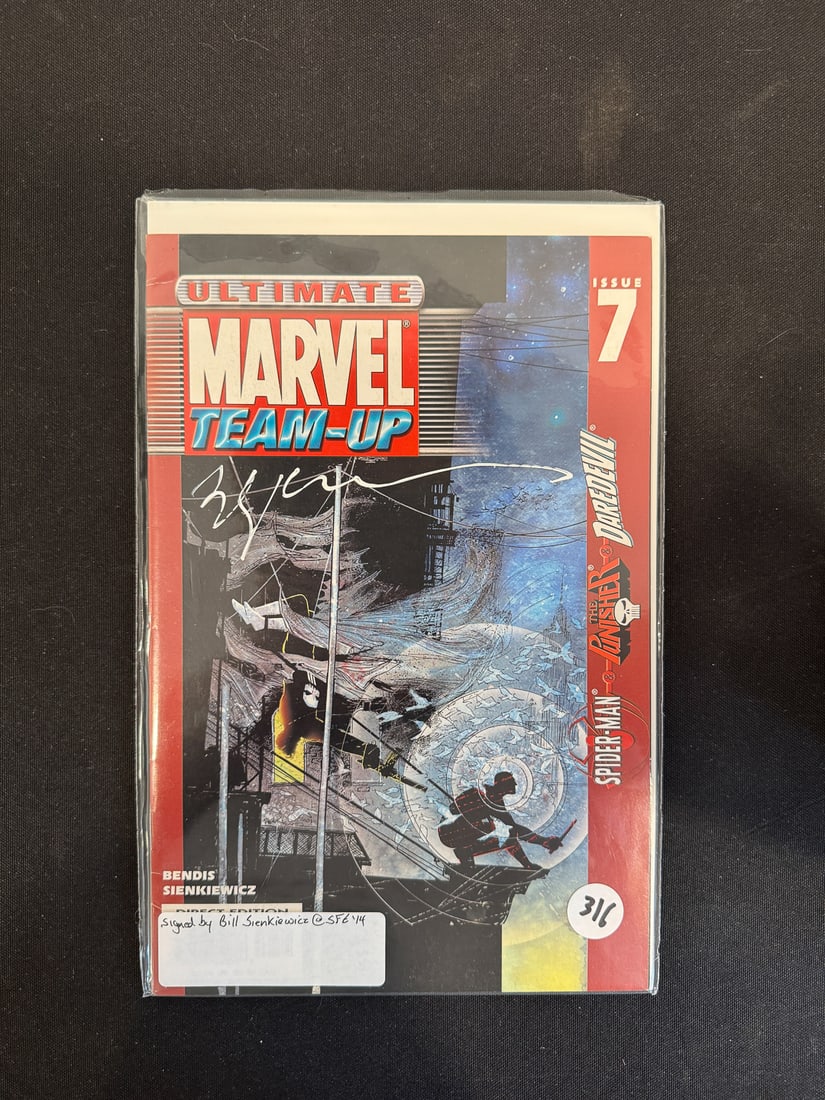 3 SIGNED MARVEL COMIC BOOKS - 2
