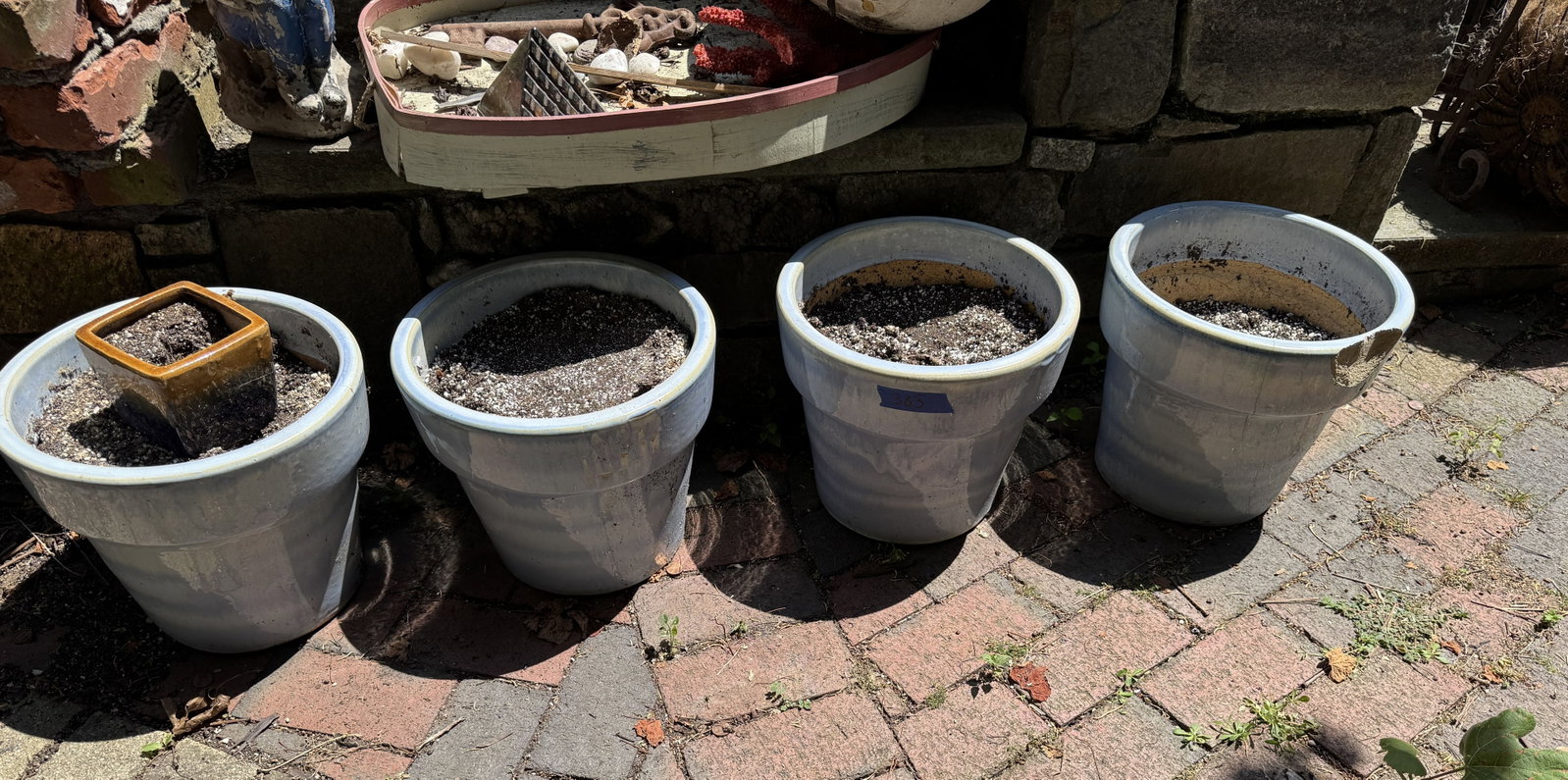 4 GARDEN POTS: 4 GARDEN POTS THIS ITEM MUST BE PICKED UP ON OR BEFORE FRIDAY, AUGUST 7TH, 2026 AT 4 CENTER ST IN PROVINCETOWN, MA. PLEASE REACH OUT PRIOR TO BIDDING WITH ANY QUESTIONS.