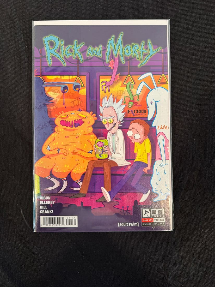 RICK AND MORTY COMIC BOOK LOT, APPROX. 11 - 7